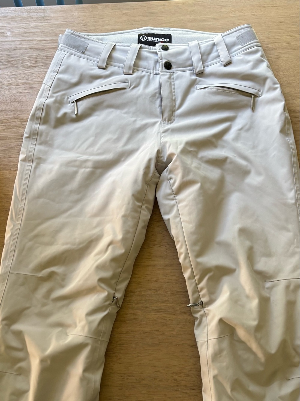 Sunice Woman’s Grey Performance Ski Pants